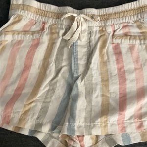 Super Cute Gap Shorts